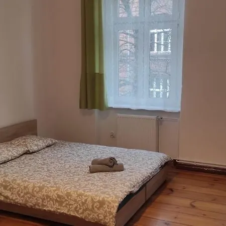 Privatunterkunft Lily House Poznan